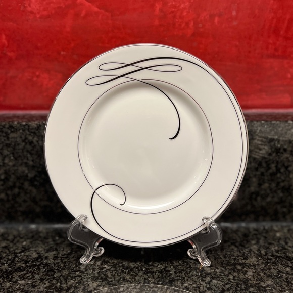 Waterford Ballet Ribbon Bread and Butter Plate - Picture 2 of 8